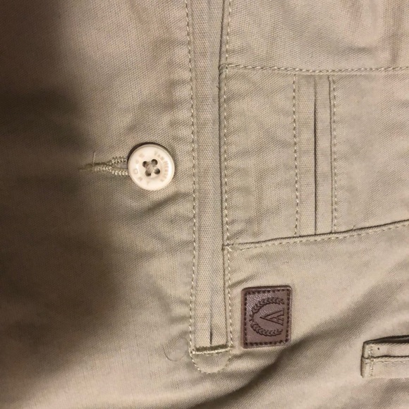 Men’s Khakhi Van Heusen pants. - Picture 4 of 4